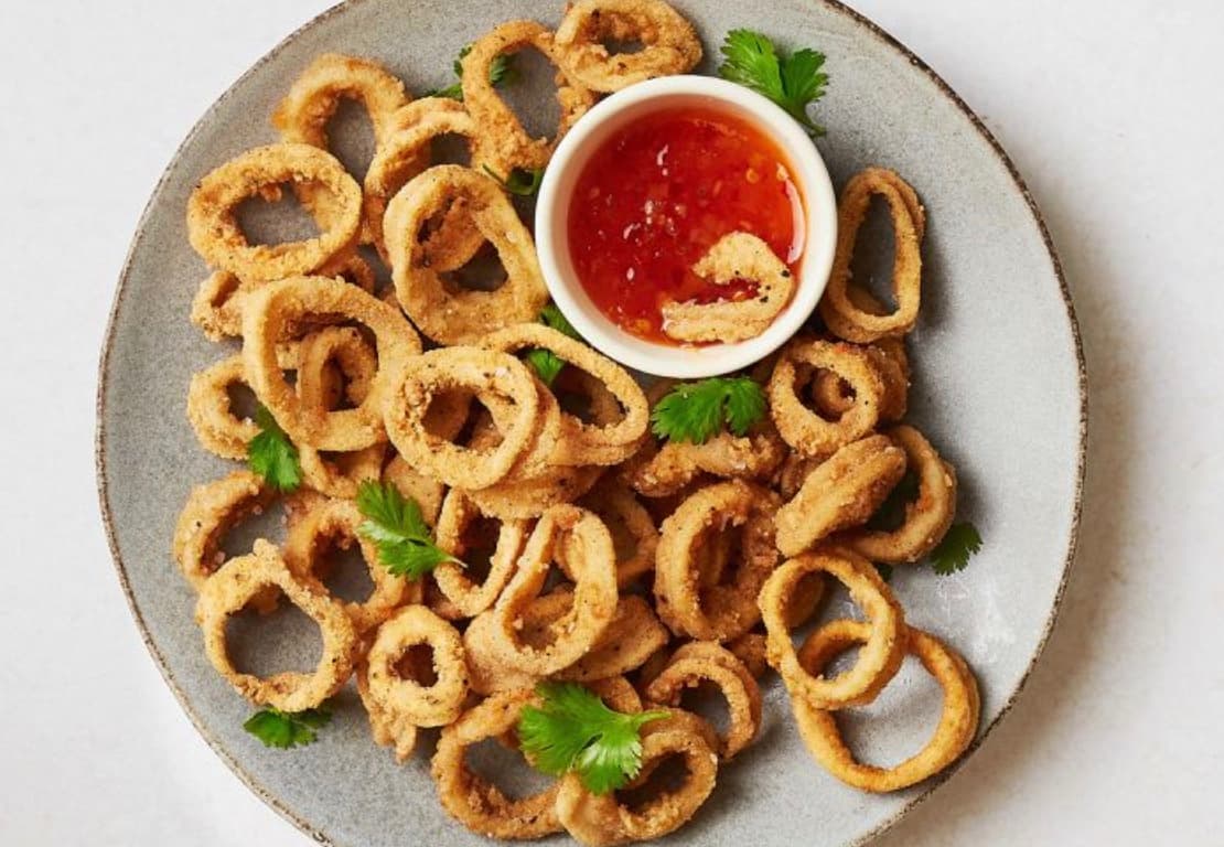 FRIED CALAMARI / CALAMARES DE POTERA 